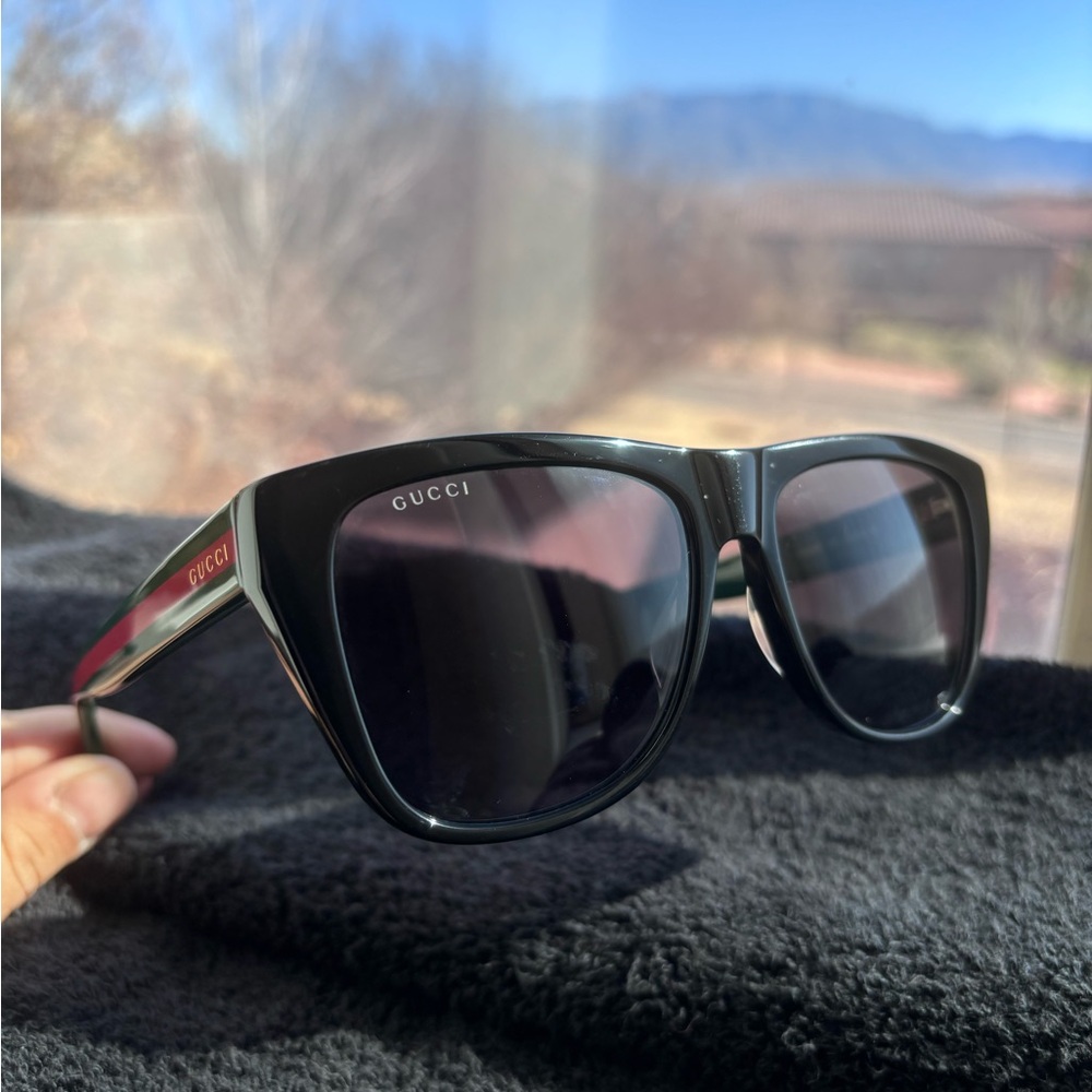 Gucci Black and Red Sunglasses